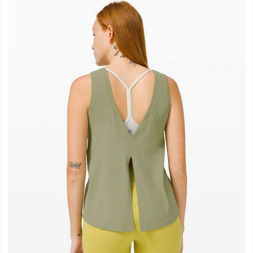 Nulu Fold Classic Fit Yoga Tank Top